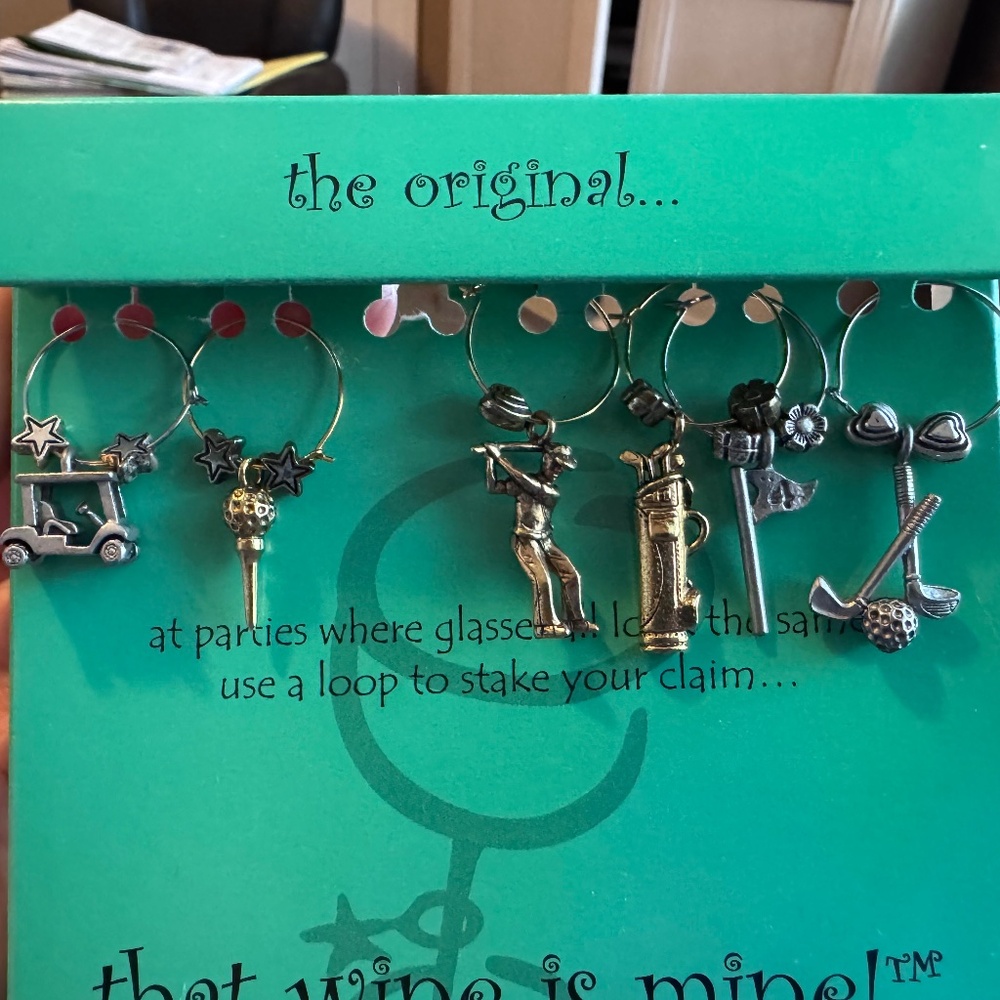 NWOT Golf Themed Wine Charms
